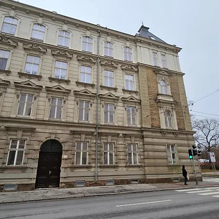 Renovated Historical In The Center Of Lägenhet *