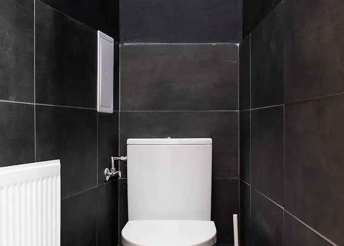 Renovated Historical In The Center Of